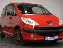 Farbe rot aden/deckende Gebraucht 2007 Peugeot 1007 Premium Kleinwagen | 2.990 € (Etwas zu teuer)