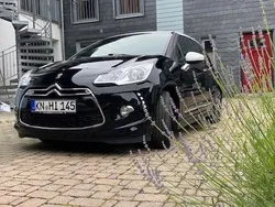 Weiß Gebraucht 2014 DS Automobiles DS3 | 6.900 €