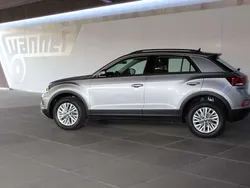 Pyritsilvermetallic Neu 2024 VW T-Roc Life SUV | 27.550 € (Superpreis)