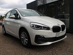 Weiß Gebraucht 2019 BMW 216 Active Tourer Advantage Van / Kleinbus | 15.995 € (Superpreis)