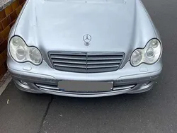 Silber Gebraucht 2004 Mercedes C200 Classic Limousine | 3.100 € (Guter Preis)