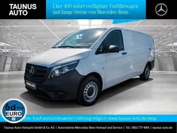 Arktikweiß Gebraucht 2022 Mercedes Vito Van / Kleinbus | 29.215 €