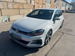 Weiß Gebraucht 2019 VW Golf VII GTI Limousine | 20.000 € (Guter Preis)