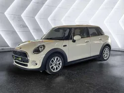 Pepper white Gebraucht 2018 Mini One D Kleinwagen | 11.490 € (Fairer Preis)