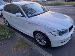 Weiß Gebraucht 2010 BMW 118 Coupé Coupé | 3.900 € (Superpreis)