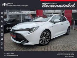 Weiß Gebraucht 2020 Toyota Corolla Team Limousine | 18.980 € (Fairer Preis)