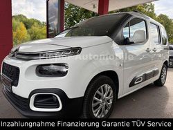 Weiß Gebraucht 2019 Citroën Berlingo Feel Van / Kleinbus | 17.490 € (Fairer Preis)