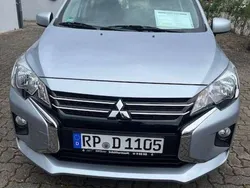 Silber Neu 2025 Mitsubishi Space Star Select Limousine | 14.500 €