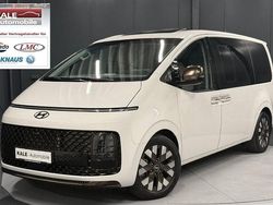 Creamy white Gebraucht 2024 Hyundai Staria Signature Van | 46.680 € (Fairer Preis)