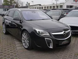 Schwarz Gebraucht 2013 Opel Insignia OPC Kombi | 14.995 €