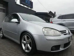 Silber Gebraucht 2006 VW Golf V Goal Limousine | 3.100 € (Etwas zu teuer)