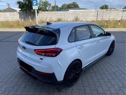 Weiß Gebraucht 2023 Hyundai i30 Kleinwagen | 27.700 € (Superpreis)