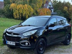 Schwarz Gebraucht 2013 Hyundai ix35 Edition SUV | 6.500 € (Guter Preis)
