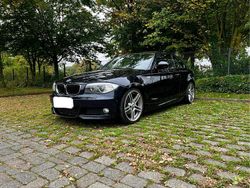 Schwarz Gebraucht 2012 BMW 118 Coupé M Sport Coupé | 9.250 € (Etwas zu teuer)