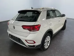 Gebraucht 2024 VW T-Roc Style SUV | 28.055 € (Guter Preis)