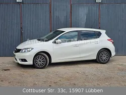 Weiß Gebraucht 2016 Nissan Pulsar N-Connecta Limousine | 7.980 € (Fairer Preis)