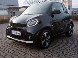 Schwarz Gebraucht 2023 Smart ForTwo Electric Drive | 16.250 € (Fairer Preis)