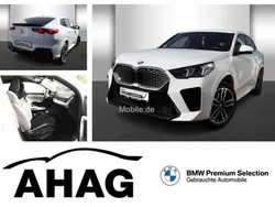 Weiß Gebraucht 2024 BMW iX2 Performance SUV | 45.990 € (Fairer Preis)