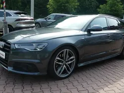 Grau (metallic) Gebraucht 2016 Audi A6 S-Line Kombi | 25.990 €