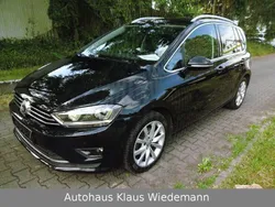 Schwarz Gebraucht 2015 VW Golf Sportsvan Highline Van / Kleinbus | 16.899 € (Etwas zu teuer)
