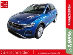 Blau Gebraucht 2024 VW T-Roc Life SUV | 26.450 € (Guter Preis)