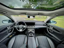 Grau Gebraucht 2018 Mercedes E220 Limousine | 33.999 € (Fairer Preis)