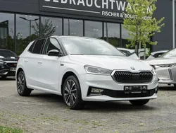 Moonweiß perleffekt Gebraucht 2021 Skoda Fabia First Edition Kleinwagen | 19.680 € (Fairer Preis)
