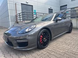 Grau Gebraucht 2015 Porsche Panamera GTS Chrono Limousine | 44.980 € (Superpreis)