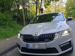 Grau Gebraucht 2019 Skoda Octavia RS Kombi | 25.000 € (Fairer Preis)