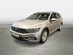 Pyritsilber (metallic) Gebraucht 2021 VW Passat Business Kombi | 20.770 € (Guter Preis)