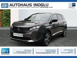 Grau Gebraucht 2022 Peugeot 5008 GT Van / Kleinbus | 28.980 € (Fairer Preis)