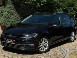 Deep black perleffekt Gebraucht 2020 VW Golf VIII Highline Kombi | 17.970 € (Superpreis)
