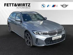 Skyscraper grau metallic Gebraucht 2024 BMW 330 M Sport Kombi | 41.800 € (Superpreis)