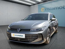 Grau Neu 2025 VW Passat Kombi | 45.899 € (Guter Preis)