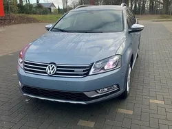 Blau Gebraucht 2013 VW Passat Alltrack Kombi | 9.999 € (Fairer Preis)