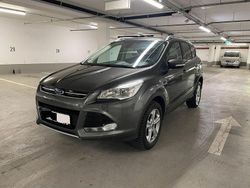 Grau Gebraucht 2014 Ford Kuga Trend SUV | 13.500 € (Fairer Preis)