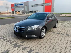 Grau Gebraucht 2012 Opel Insignia Limousine | 5.000 € (Fairer Preis)