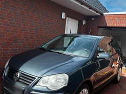 Grau Gebraucht 2007 VW Polo Limousine | 1.950 € (Fairer Preis)