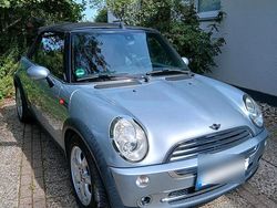 Grau Gebraucht 2005 Mini Cooper Cabriolet Cabrio | 4.000 € (Fairer Preis)