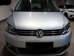 Grau Gebraucht 2015 VW Touran Comfortline Van / Kleinbus | 8.500 € (Superpreis)