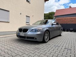 Grau Gebraucht 2004 BMW 520 Limousine | 3.250 €