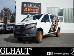 Weiß arktikweiß Gebraucht 2015 Mercedes Vito Van / Kleinbus | 78.999 €
