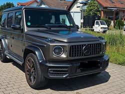 Grau Gebraucht 2023 Mercedes G63 AMG AMG SUV | 189.000 € (Fairer Preis)