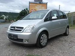 Silber Gebraucht 2003 Opel Meriva Van / Kleinbus | 1.650 € (Fairer Preis)