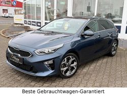 Blau Gebraucht 2018 Kia Ceed Kleinwagen | 17.990 € (Fairer Preis)