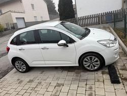 Weiß Gebraucht 2014 Citroën C3 Kleinwagen | 3.900 € (Guter Preis)