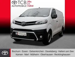 Icy white uni Gebraucht 2024 Toyota Proace Van | 27.949 € (Fairer Preis)