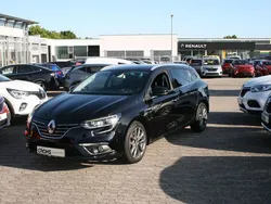 Schwarz Gebraucht 2017 Renault Mégane IV Bose Edition Limousine | 13.190 € (Etwas zu teuer)