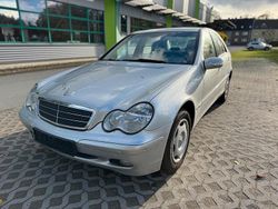 Silber Gebraucht 2004 Mercedes C220 Classic Limousine | 4.999 € (Etwas zu teuer)