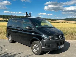 Schwarz Gebraucht 2017 VW T6 Van | 12.500 €